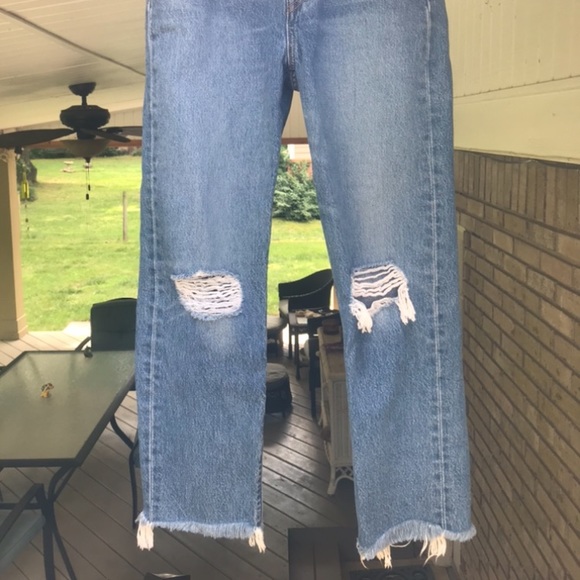 Levi denim Wedgie straight ripped Jeans - Picture 2 of 4